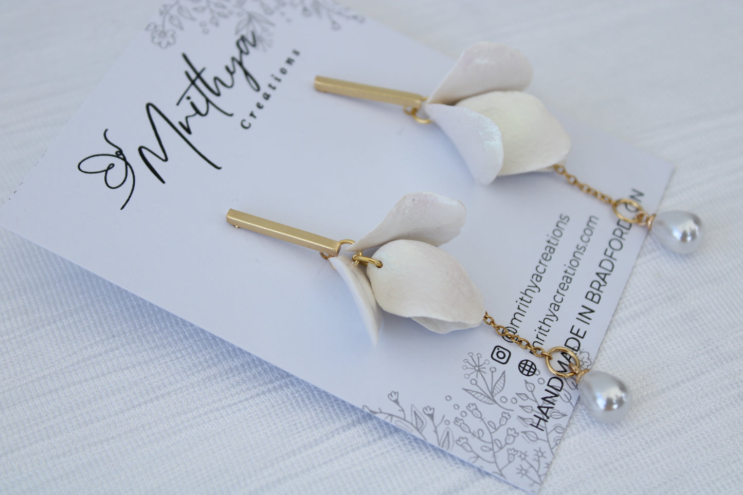 Pearl Petal Hoop