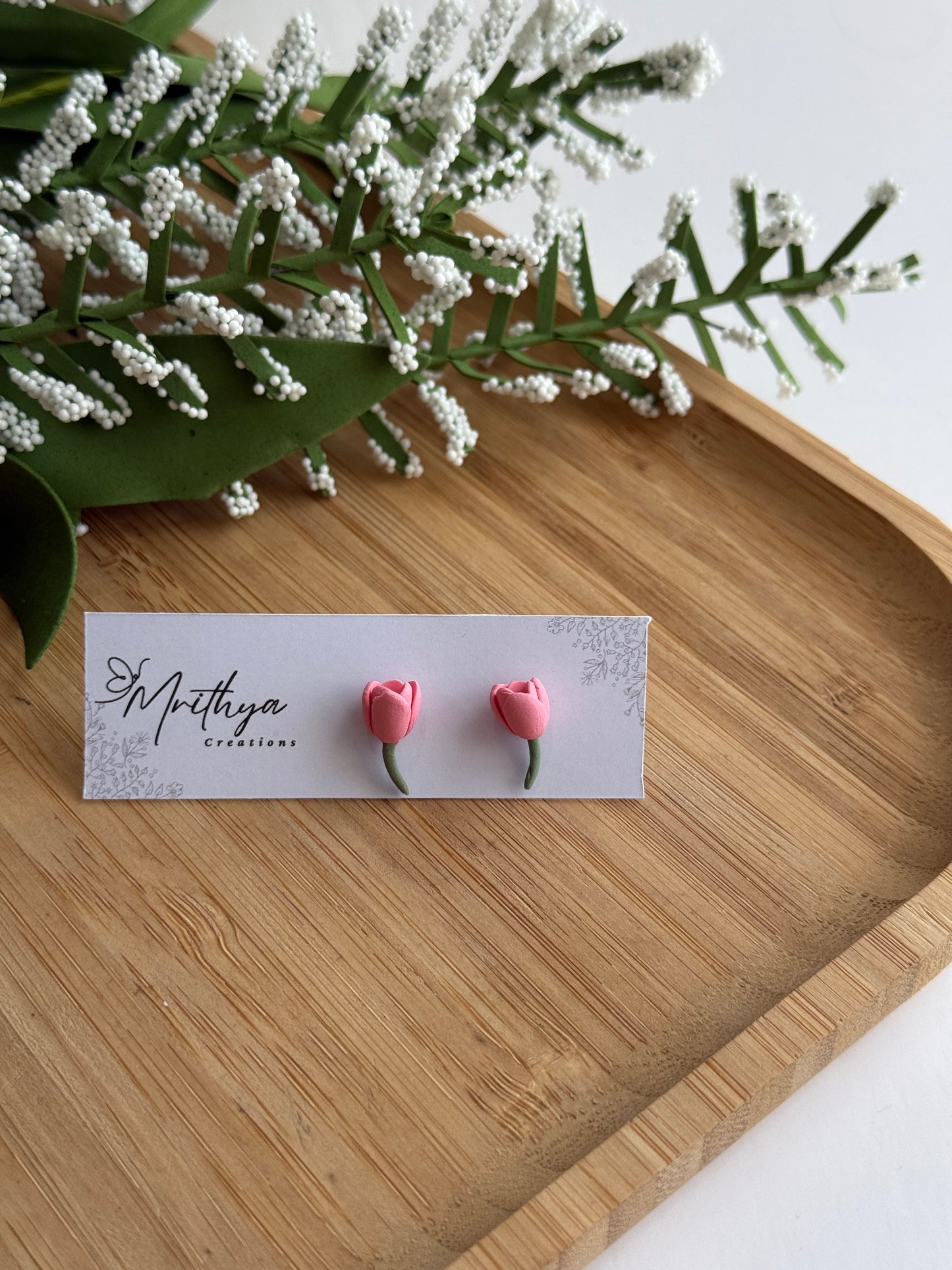 Tulip studs
