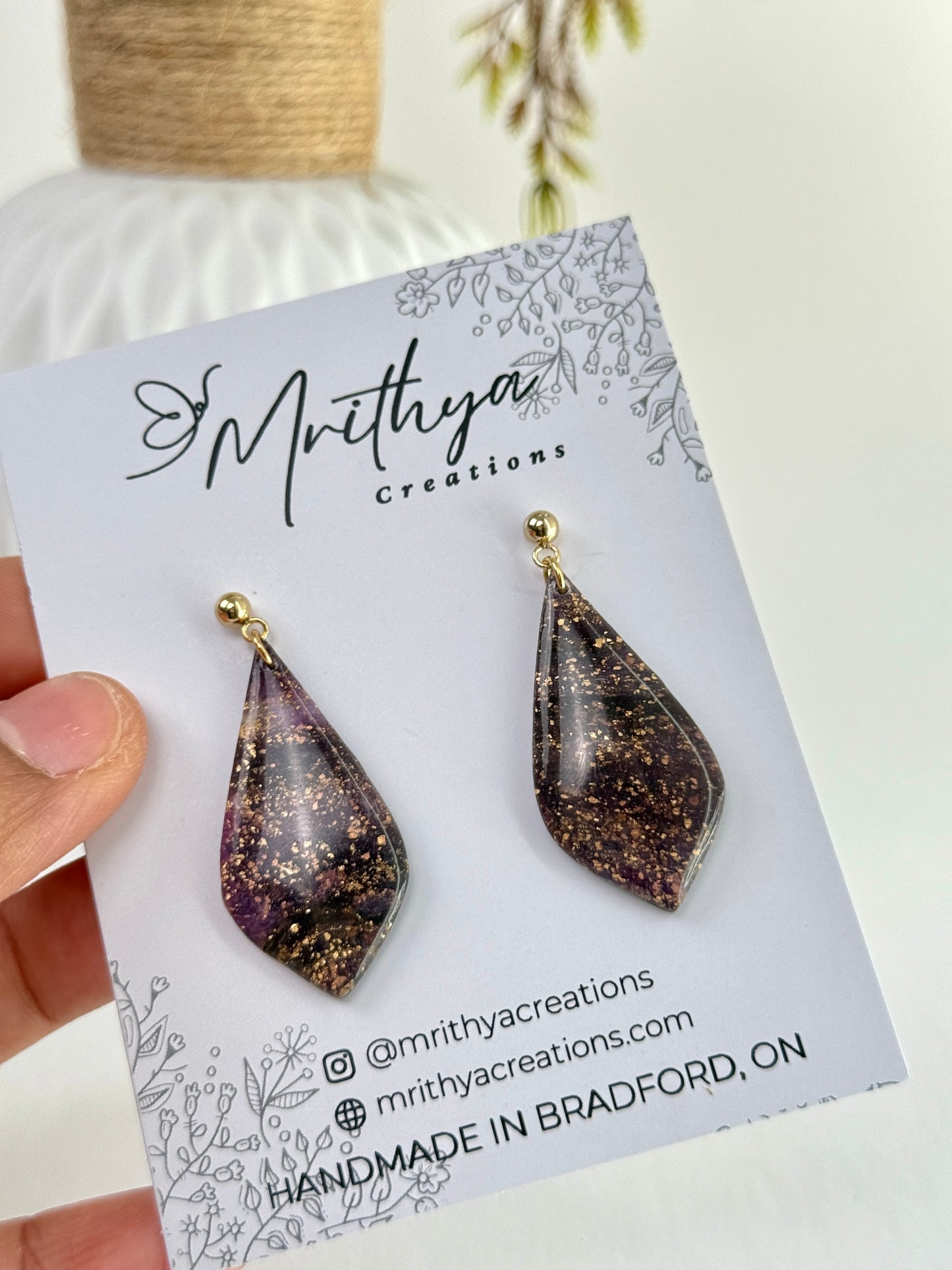 Purple sway earring