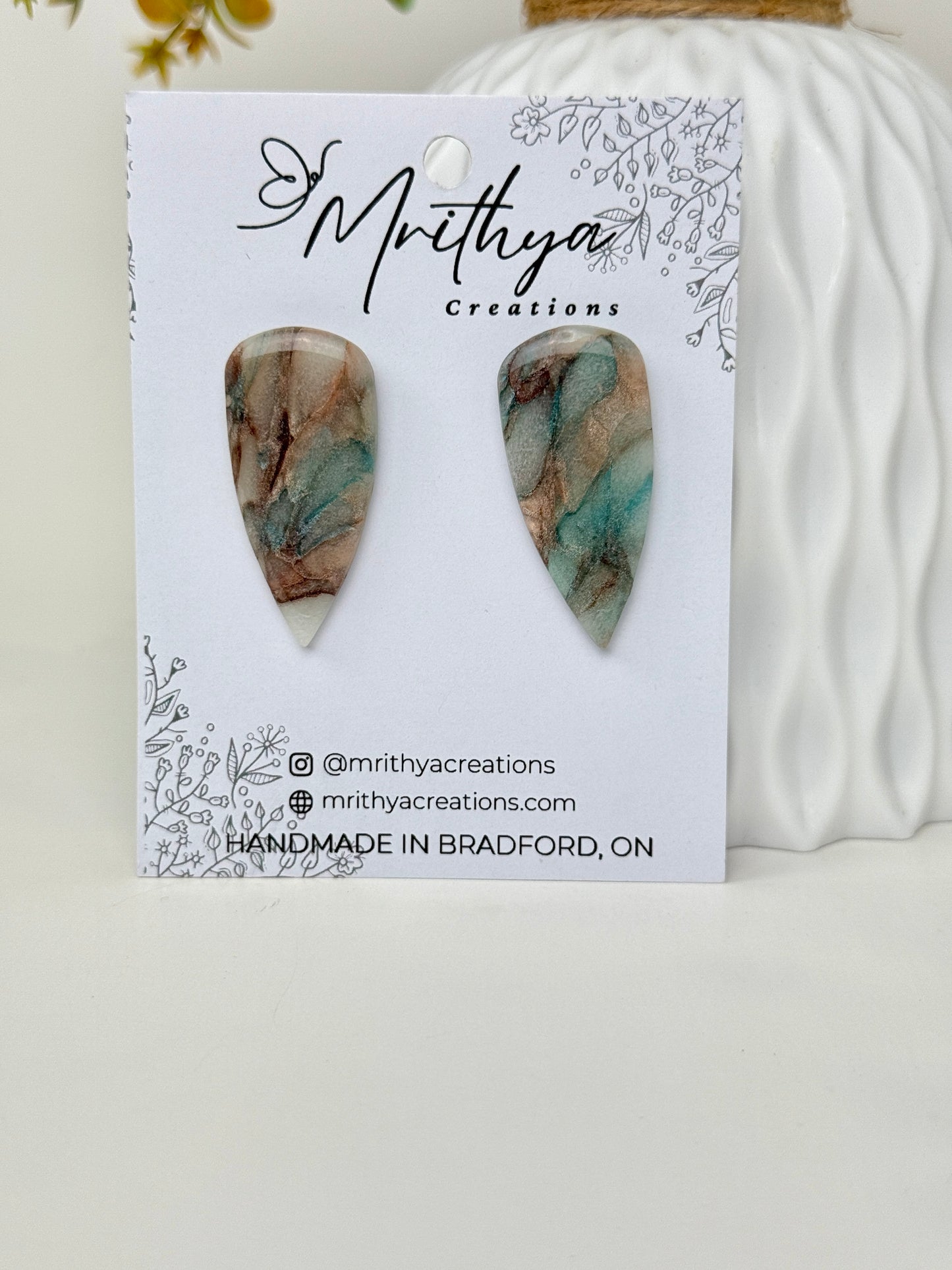 Dagger seaglass marble