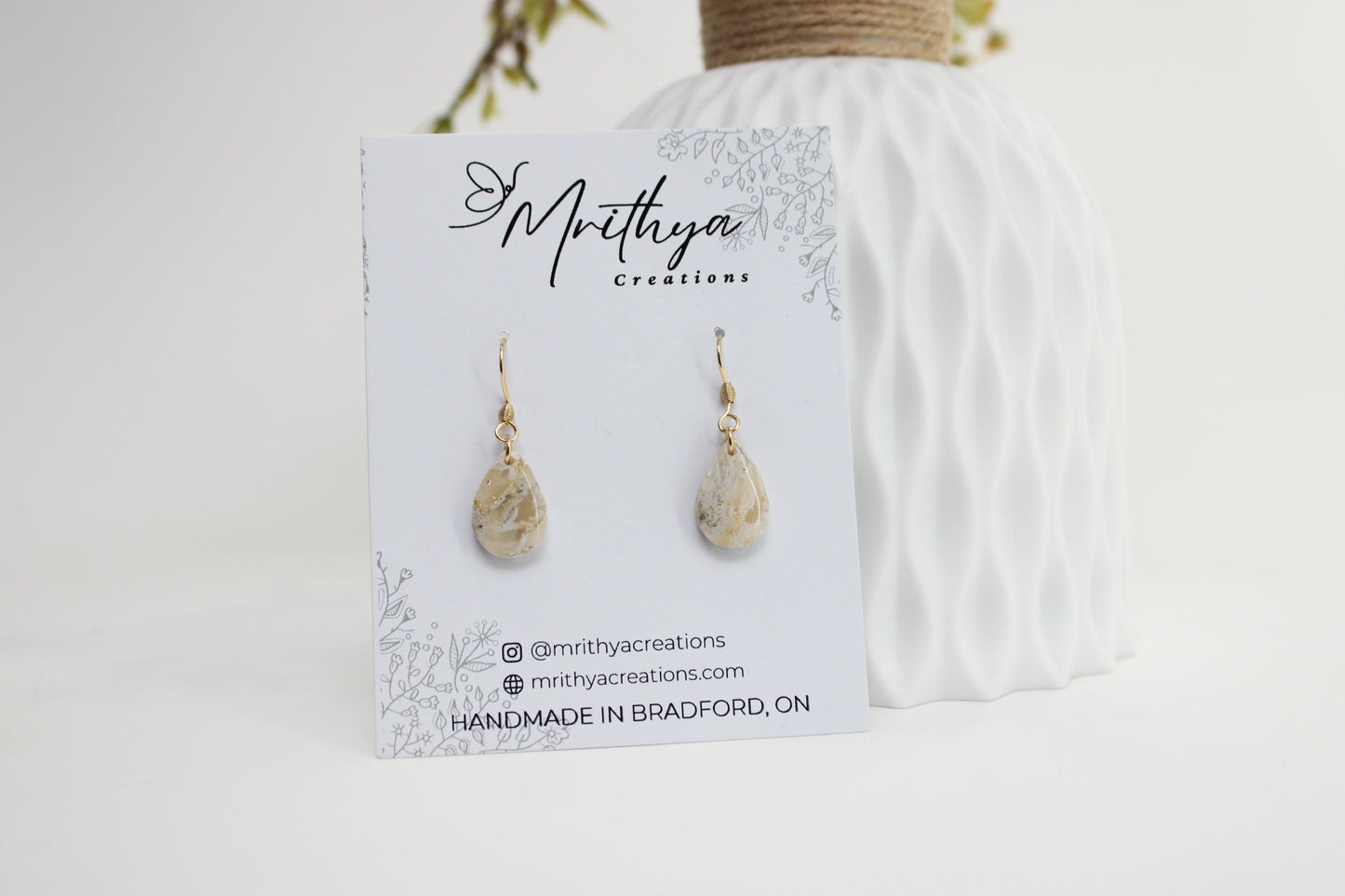 Marble tear drop earring