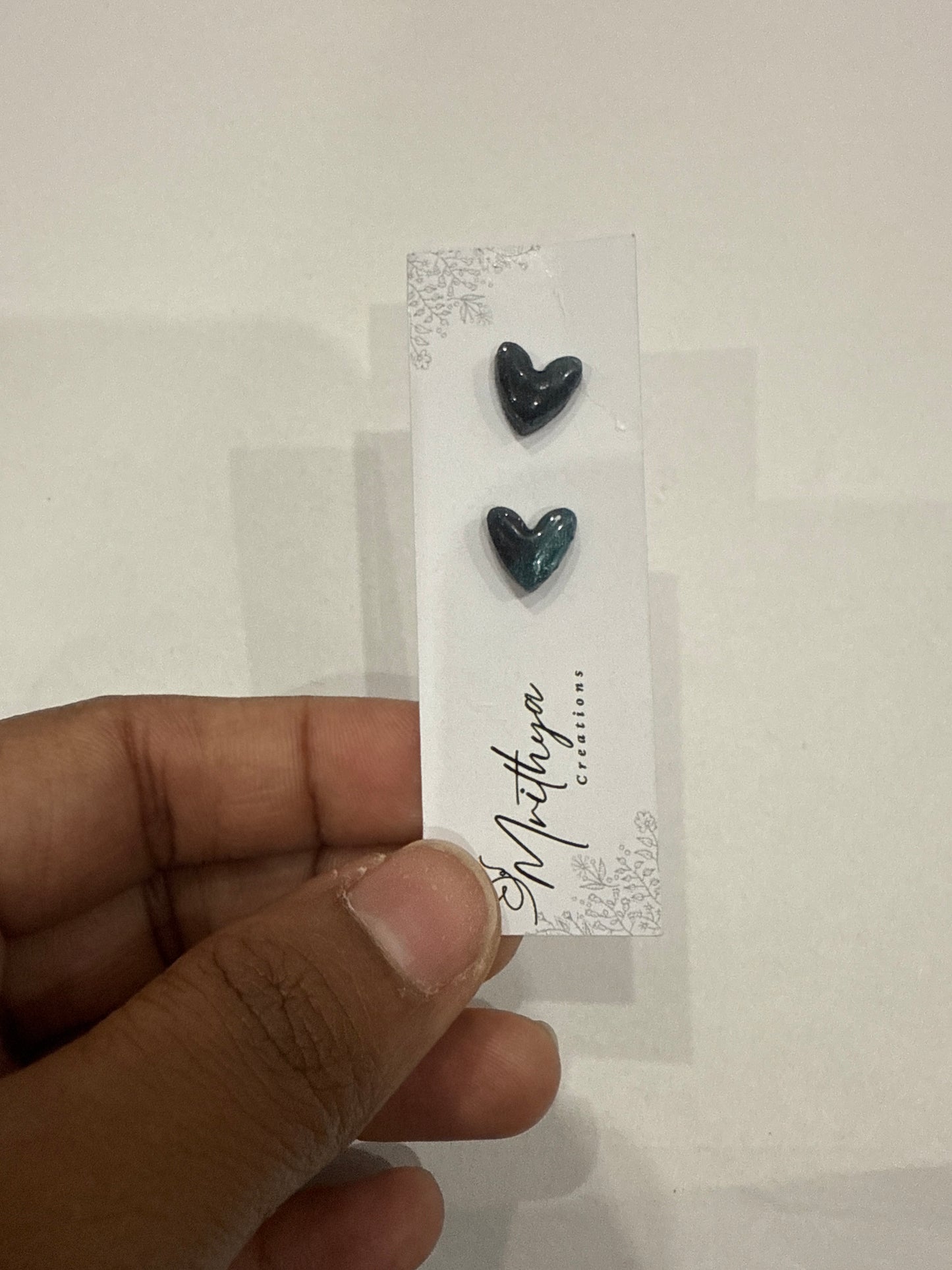 Royal blue stud