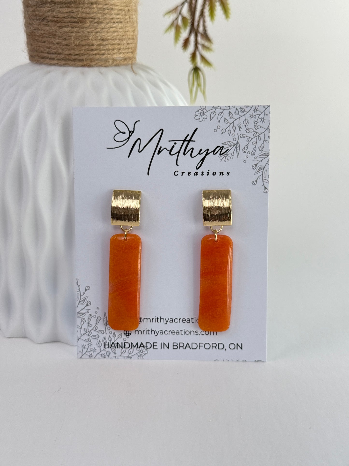 Dainty Tangerine earring