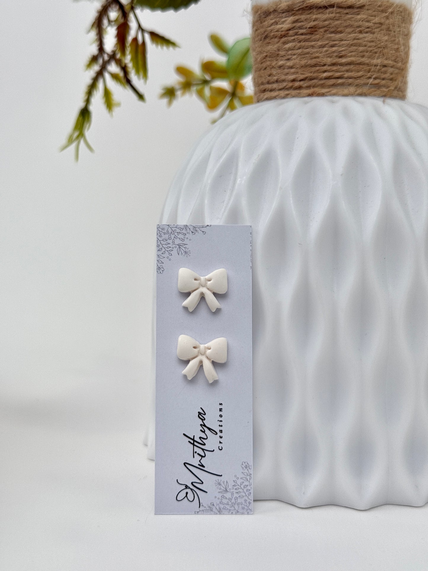 Bow stud