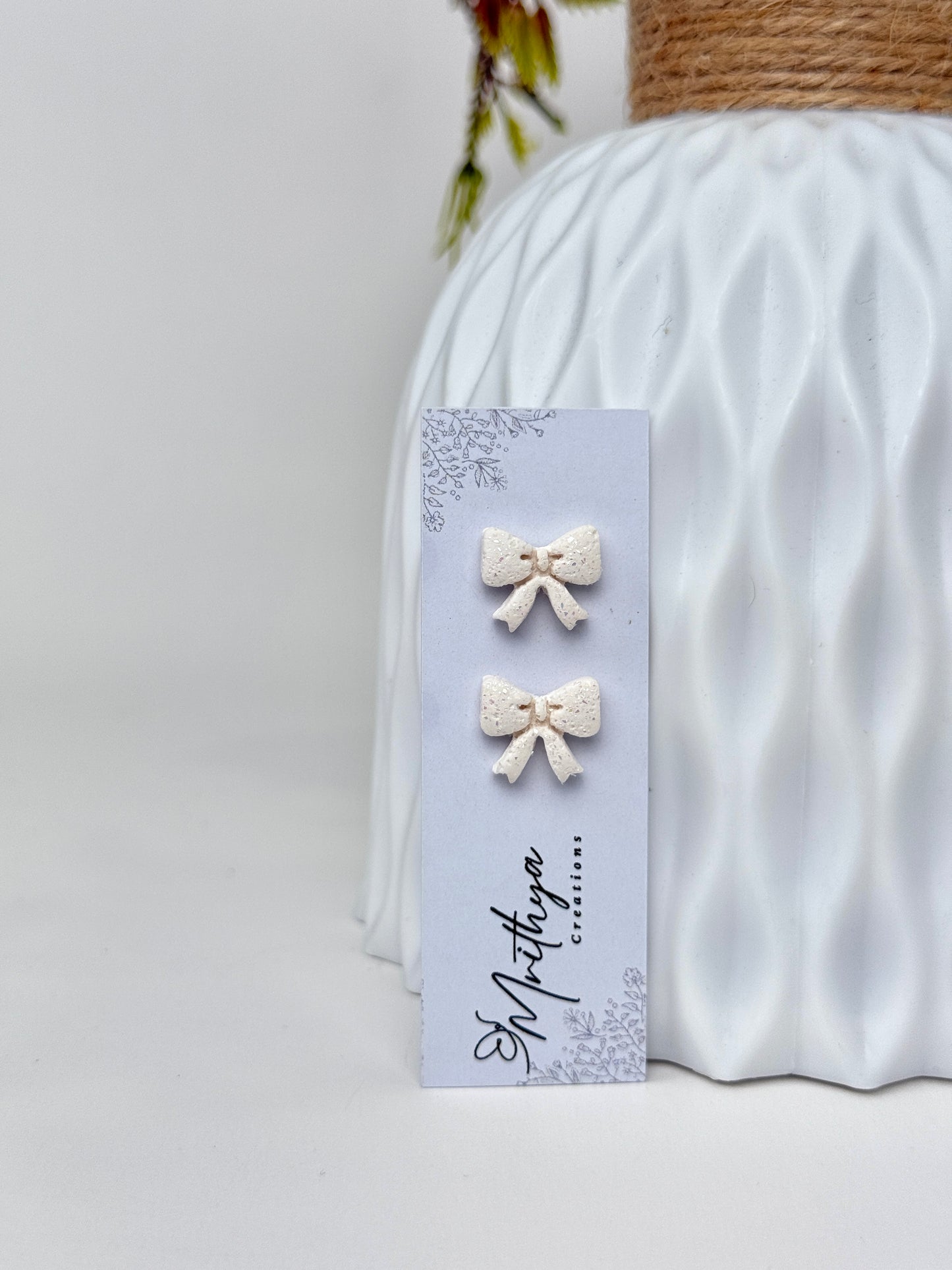 Bow stud