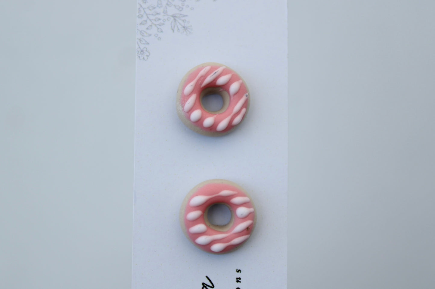 Donut stud
