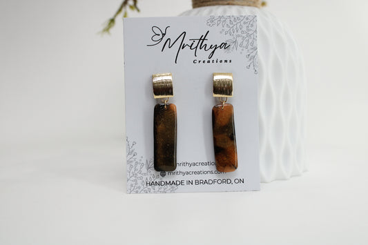 Dainty Tortoise shell earring