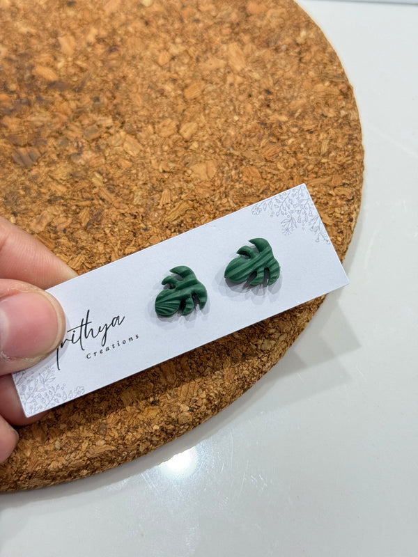 Monstera Stud