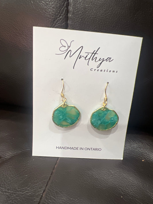Turqoise Oval drop earring