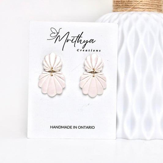 Shell earrings