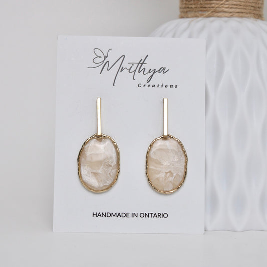 Pearl T drop earring