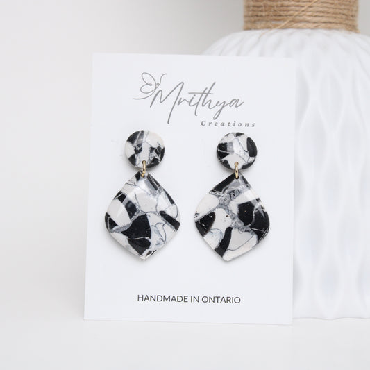 Black and White ornament earring