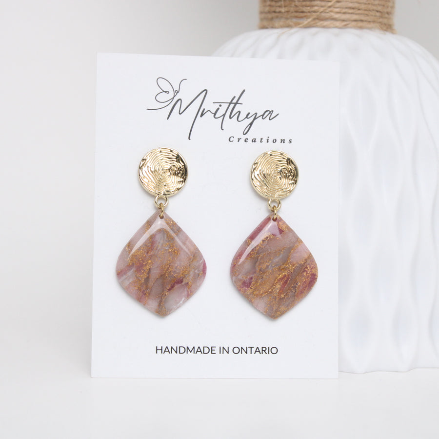 Berry Ornament earring