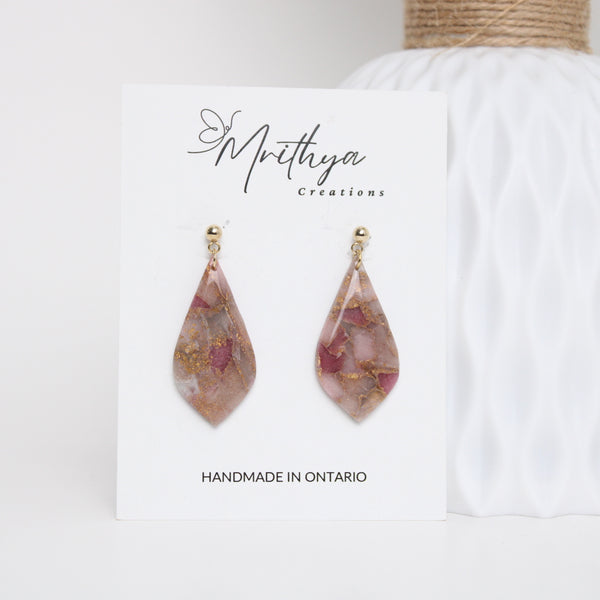 Berry Sway earring