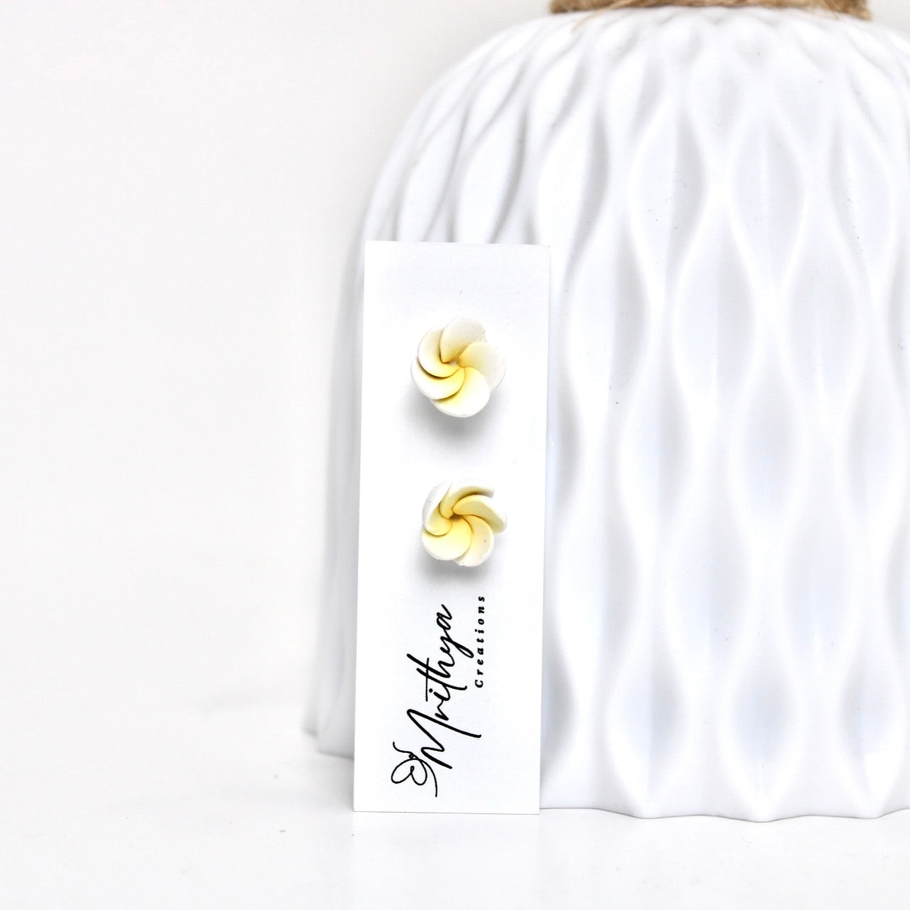 Frangipani Stud