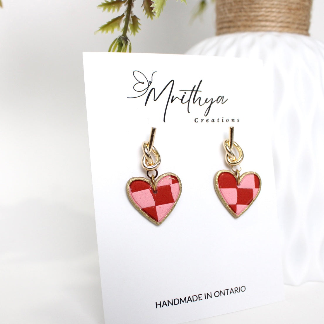 Chequered gold heart drops