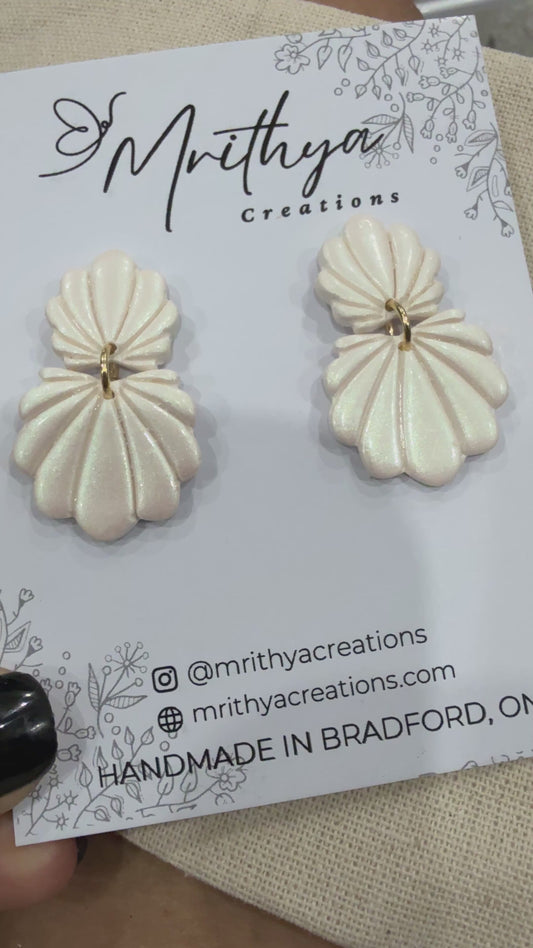 Shell earrings